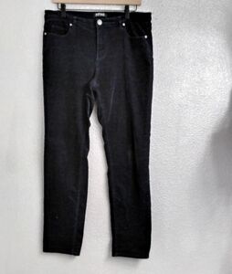 Buffalo David Bitton Supreme Navy Blue Corduroy Pants.   Size 12/32